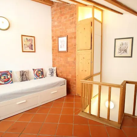 Apartman Grisia 6 *
